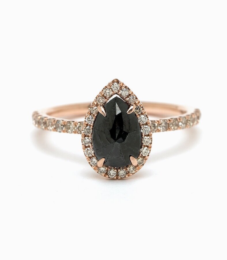 pear-shape-black-diamond-engagment-ring_1.jpg
